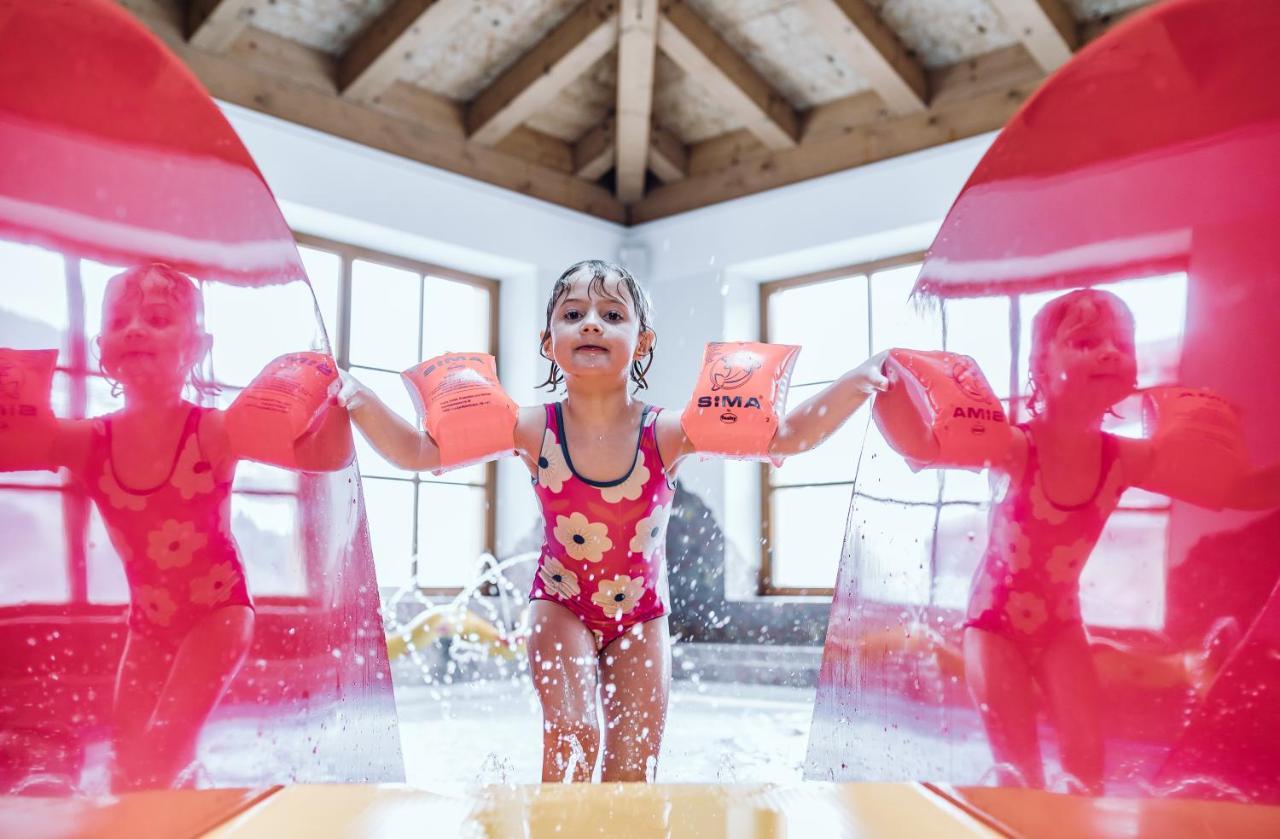 Familienresort Ellmauhof Saalbach-Hinterglemm Esterno foto