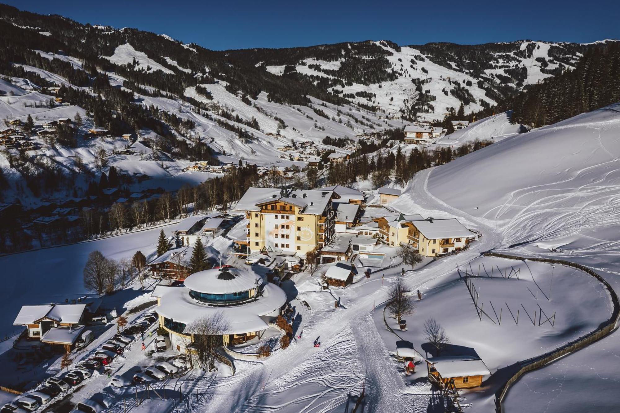 Familienresort Ellmauhof Saalbach-Hinterglemm Esterno foto